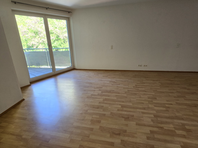 2823 PITTEN:   SONNIGE ZWEIZIMMER- MIETWOHNUNG IM ZENTRUM! – Bild 7
